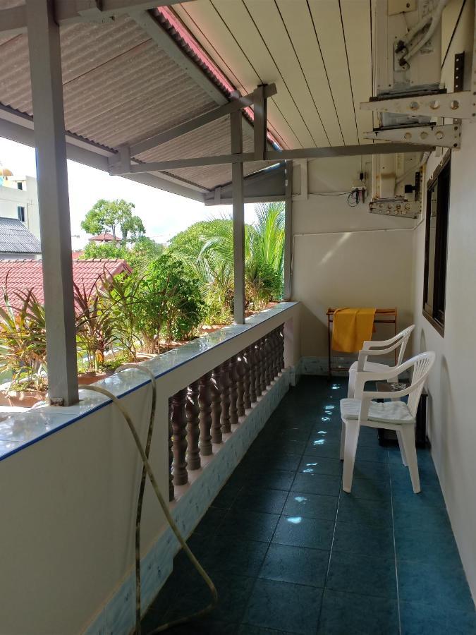 Nit Guest House หาดกะตะ ภายนอก รูปภาพ